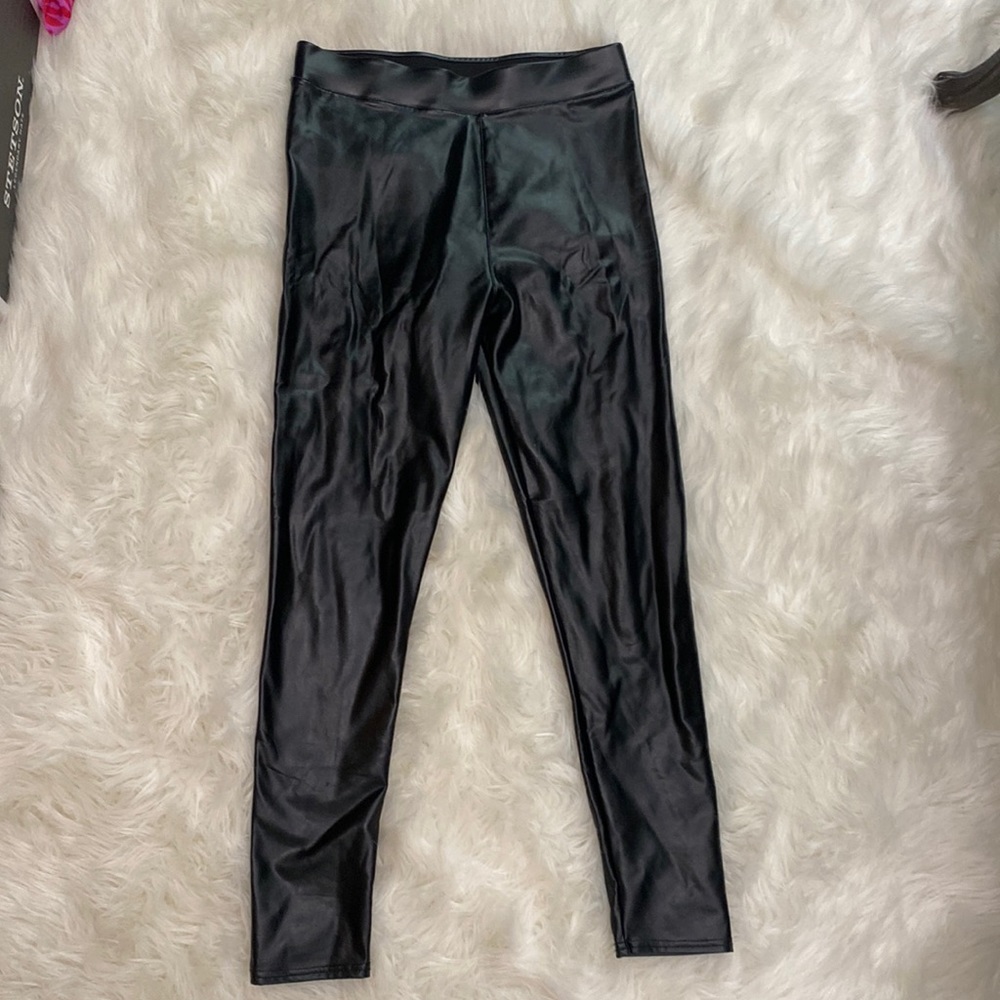 Large shiny faux leather stretchy skinny pants with warm lining inside